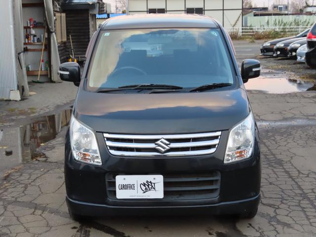 ワゴンＲ ＦＸリミテッドＩＩ　４ＷＤ　キーレスエントリー　ＡＴ　盗難防止システム　アルミホイール　衝突安全ボディ　エアコン　パワーステアリング（3枚目）