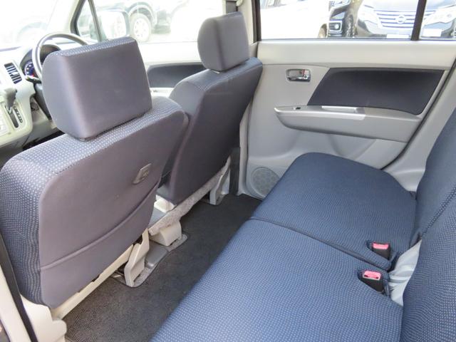 ワゴンＲ ＦＸリミテッドＩＩ　４ＷＤ　キーレスエントリー　ＡＴ　盗難防止システム　アルミホイール　衝突安全ボディ　エアコン　パワーステアリング（33枚目）