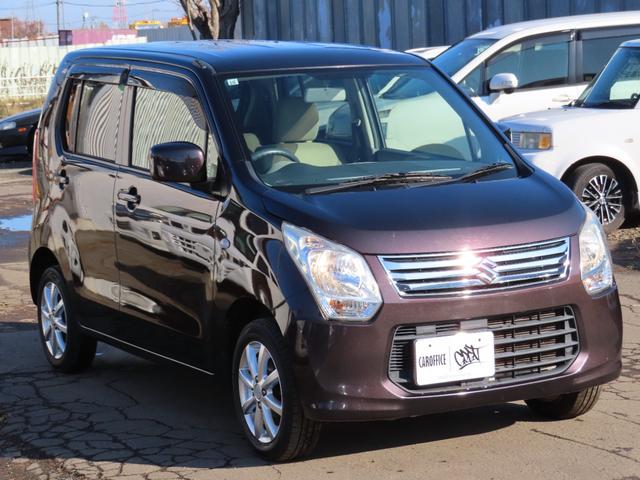 ワゴンＲ ＦＸ　４ＷＤ　キーレスエントリー　アイドリングストップ　ＣＶＴ　盗難防止システム　ＡＢＳ　アルミホイール　衝突安全ボディ　エアコン　パワーステアリング　パワーウィンドウ（2枚目）