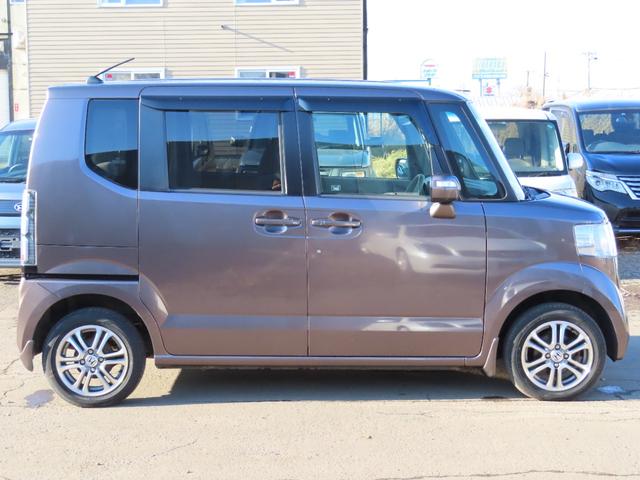 N-BOX G・Lパッケージ 4WD スライドドア スマートキー アイドリングストップ CVT 盗難防止システム ABS ESC アルミホイール 衝突安全ボディ エアコン パワーステアリング パワーウィンドウ 運転席エアバッグ(6枚目)