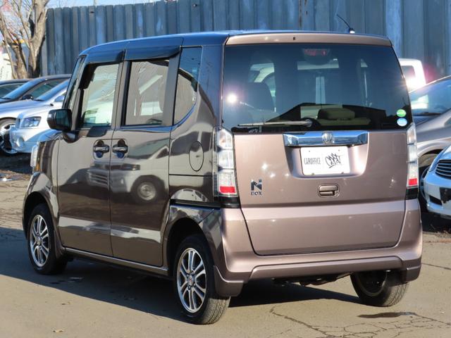 N-BOX G・Lパッケージ 4WD スライドドア スマートキー アイドリングストップ CVT 盗難防止システム ABS ESC アルミホイール 衝突安全ボディ エアコン パワーステアリング パワーウィンドウ 運転席エアバッグ(9枚目)