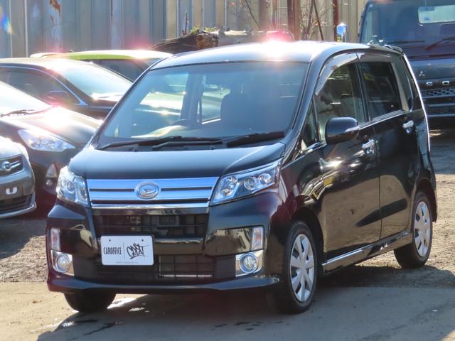 ムーヴ カスタム　ＲＳスマートセレクションＳＡ　４ＷＤ　ＬＥＤヘッドランプ　スマートキー　アイドリングストップ　ＣＶＴ　盗難防止システム　ＡＢＳ　ＥＳＣ　衝突安全ボディ　エアコン　パワーステアリング　パワーウィンドウ（4枚目）