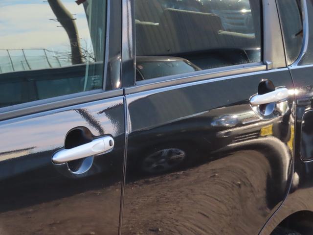 ムーヴ カスタム　ＲＳスマートセレクションＳＡ　４ＷＤ　ＬＥＤヘッドランプ　スマートキー　アイドリングストップ　ＣＶＴ　盗難防止システム　ＡＢＳ　ＥＳＣ　衝突安全ボディ　エアコン　パワーステアリング　パワーウィンドウ（15枚目）