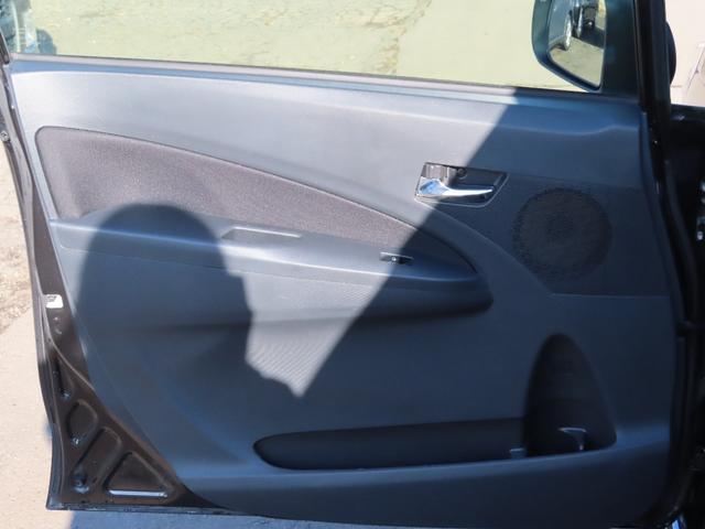 ムーヴ カスタム　ＲＳスマートセレクションＳＡ　４ＷＤ　ＬＥＤヘッドランプ　スマートキー　アイドリングストップ　ＣＶＴ　盗難防止システム　ＡＢＳ　ＥＳＣ　衝突安全ボディ　エアコン　パワーステアリング　パワーウィンドウ（36枚目）