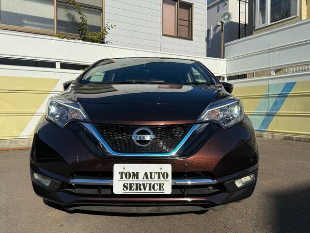 ノート １．２ｅ－ＰＯＷＥＲメダリストＦＯＵＲ　４ＷＤ　夏冬タイヤ付☆ナビ☆ＴＶ☆全周囲カメラ☆１年保証☆寒冷地仕様☆衝突軽減☆障害物センサー☆レーンキープアシスト☆クルーズコントロール☆ＥＴＣ☆デジタルインナーミラー☆ハーフレザー☆Ｂｌｕｅｔｏｏｔｈ☆（5枚目）