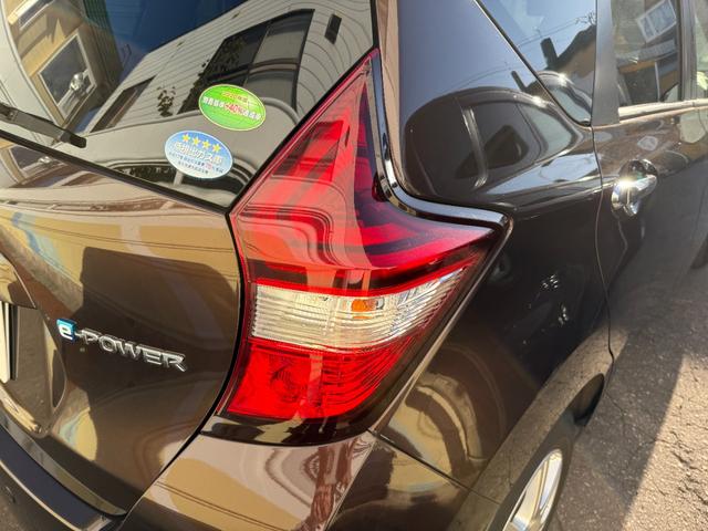 ノート １．２ｅ－ＰＯＷＥＲメダリストＦＯＵＲ　４ＷＤ　夏冬タイヤ付☆ナビ☆ＴＶ☆全周囲カメラ☆１年保証☆寒冷地仕様☆衝突軽減☆障害物センサー☆レーンキープアシスト☆クルーズコントロール☆ＥＴＣ☆デジタルインナーミラー☆ハーフレザー☆Ｂｌｕｅｔｏｏｔｈ☆（66枚目）