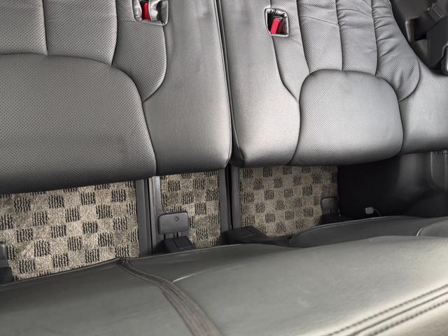 ヴェルファイア ２．４Ｚ　４ＷＤ☆夏冬タイヤ付☆ナビ☆ＴＶ☆後席モニター☆黒革調シートカバー☆両側電動スライドドア☆バックカメラ☆障害物センサー☆盗難防止☆横滑り防止☆ＥＴＣ☆プッシュスタート☆フロントフォグ☆車検整備２年付☆（26枚目）
