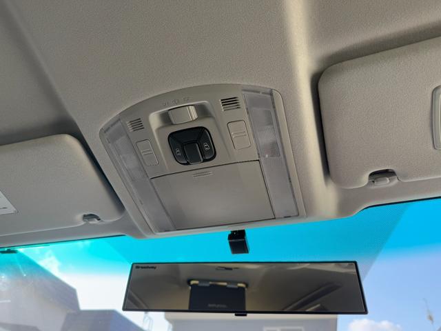 ヴェルファイア ２．４Ｚ　４ＷＤ☆夏冬タイヤ付☆ナビ☆ＴＶ☆後席モニター☆黒革調シートカバー☆両側電動スライドドア☆バックカメラ☆障害物センサー☆盗難防止☆横滑り防止☆ＥＴＣ☆プッシュスタート☆フロントフォグ☆車検整備２年付☆（55枚目）