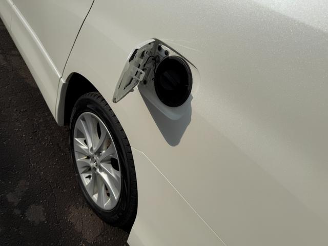 ヴェルファイア ２．４Ｚ　４ＷＤ☆夏冬タイヤ付☆ナビ☆ＴＶ☆後席モニター☆黒革調シートカバー☆両側電動スライドドア☆バックカメラ☆障害物センサー☆盗難防止☆横滑り防止☆ＥＴＣ☆プッシュスタート☆フロントフォグ☆車検整備２年付☆（68枚目）