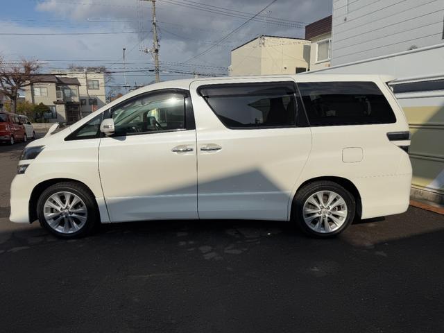 ヴェルファイア ２．４Ｚ　４ＷＤ☆夏冬タイヤ付☆ナビ☆ＴＶ☆後席モニター☆黒革調シートカバー☆両側電動スライドドア☆バックカメラ☆障害物センサー☆盗難防止☆横滑り防止☆ＥＴＣ☆プッシュスタート☆フロントフォグ☆車検整備２年付☆（71枚目）