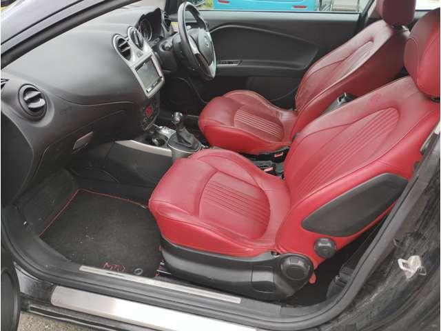 ミト スプリント 車検有り即乗り 2WD ワンセグカーナビ シートヒーター キーレス フォグランプ MTモード付き アイドリングストップ ABS 横滑り防止装置 障害物センサー 盗難防止装置 サイド・カーテンSRS(14枚目)