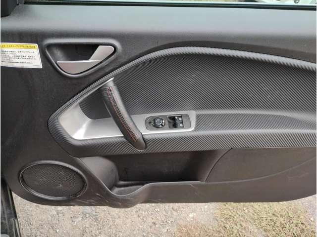 ミト スプリント 車検有り即乗り 2WD ワンセグカーナビ シートヒーター キーレス フォグランプ MTモード付き アイドリングストップ ABS 横滑り防止装置 障害物センサー 盗難防止装置 サイド・カーテンSRS(17枚目)