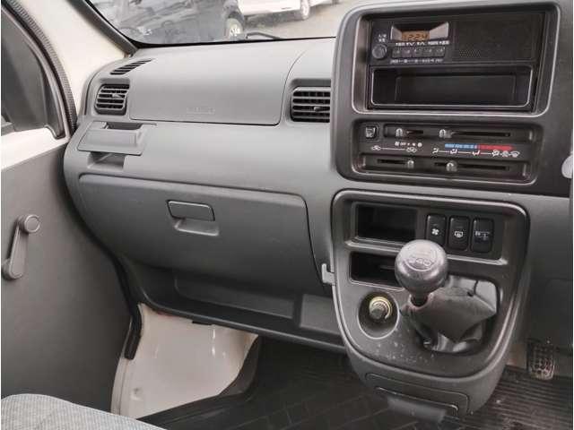 ハイゼットカーゴ スペシャル　車検有り　ラジオ　両側スライドドア　（白）（5枚目）