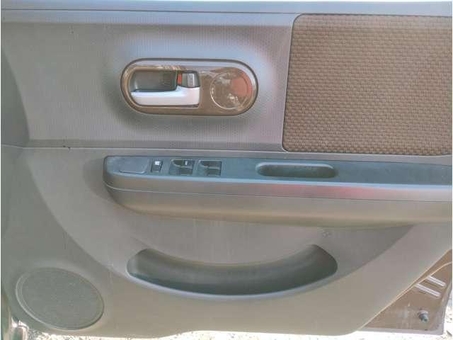 アルトラパン Ｇ　車検２年（9枚目）