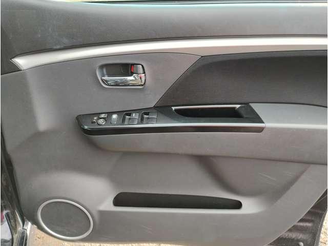 ワゴンＲスティングレー Ｔ　車検２年（9枚目）