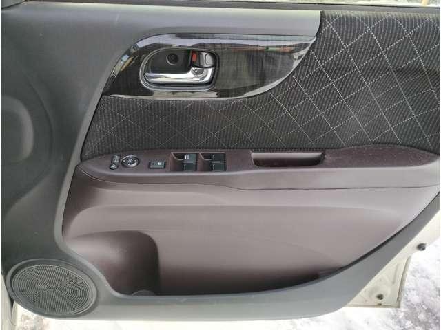 Ｎ－ＯＮＥ プレミアム　車検２年（10枚目）