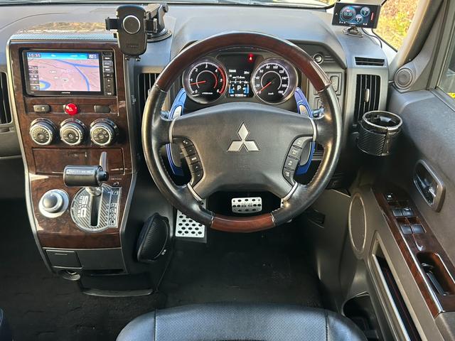 デリカD:5 D パワーパッケージ 4インチリフトアップ MKW16インチアルミ ガナドールマフラー サイドステップ JAOSリアラダー JAOSマッドフラップ ルーフラック クラッツィオシートカバー ドラレコ エンスタ ヒッチメンバー(10枚目)