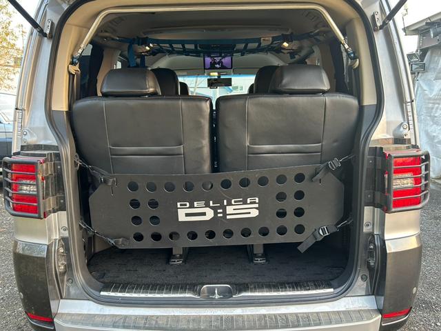 デリカD:5 D パワーパッケージ 4インチリフトアップ MKW16インチアルミ ガナドールマフラー サイドステップ JAOSリアラダー JAOSマッドフラップ ルーフラック クラッツィオシートカバー ドラレコ エンスタ ヒッチメンバー(18枚目)