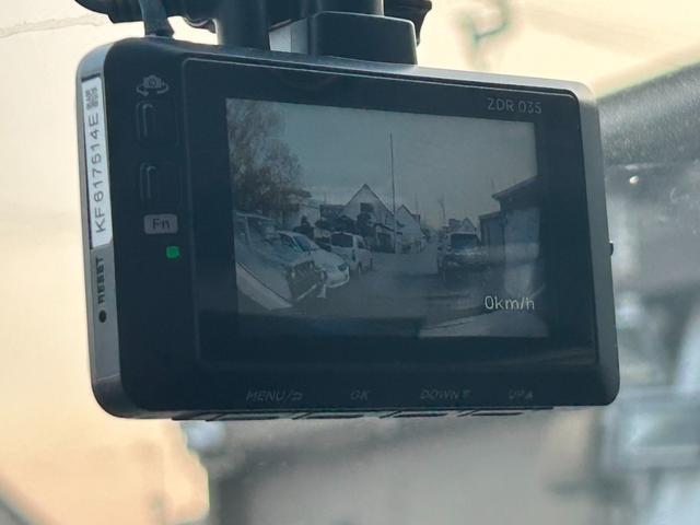 デリカD:5 D パワーパッケージ 4インチリフトアップ MKW16インチアルミ ガナドールマフラー サイドステップ JAOSリアラダー JAOSマッドフラップ ルーフラック クラッツィオシートカバー ドラレコ エンスタ ヒッチメンバー(26枚目)