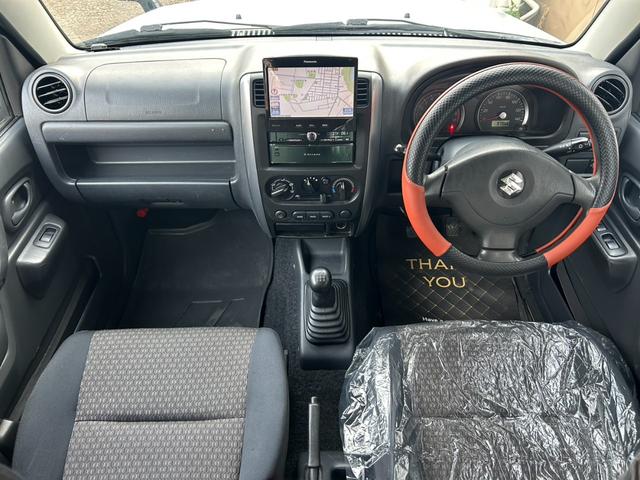 ジムニー ＸＧ　５速マニュアル　地デジ　バックカメラ　社外マフラー　グリル　エアクリ　バンパー（9枚目）