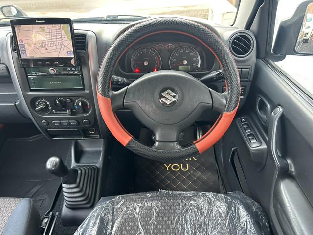 ジムニー ＸＧ　５速マニュアル　地デジ　バックカメラ　社外マフラー　グリル　エアクリ　バンパー（10枚目）