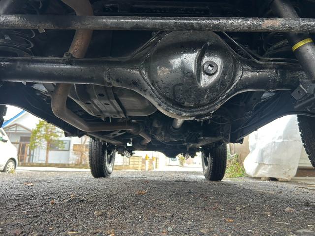 ジムニー ＸＧ　５速マニュアル　地デジ　バックカメラ　社外マフラー　グリル　エアクリ　バンパー（20枚目）