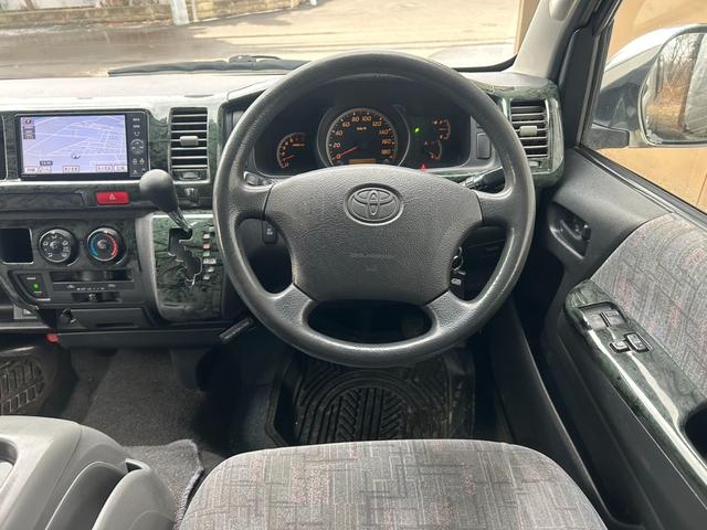 レジアスエースバン スーパーロングワイドDX リアヒーター バックカメラ ETC(10枚目)