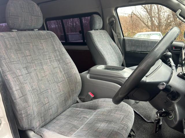 レジアスエースバン スーパーロングワイドDX リアヒーター バックカメラ ETC(11枚目)