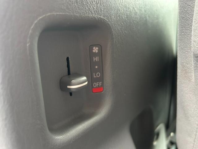 レジアスエースバン スーパーロングワイドDX リアヒーター バックカメラ ETC(17枚目)