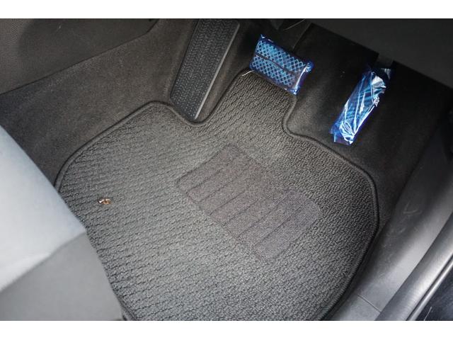 フィット ベーシック 当社レンタカーアップ・純正ナビ(フルセグ)・HondaSENSING・HondaCONNECTforGathers+ナビ装着用スペシャルパッケージ・コンフォートビューパッケージ(29枚目)