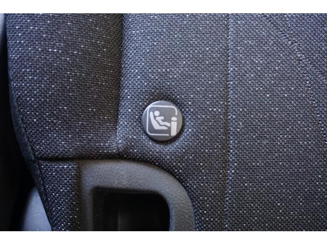 ヴェゼル ｅ：ＨＥＶＸ　当社レンタカーアップ・ＨｏｎｄａＳＥＮＳＩＮＧ・純正ナビ・ＨｏｎｄａＣＯＮＮＥＣＴ対応親水／ヒーテッドドアミラー＋熱線入りフロントウインドウ・両席シートヒーター（33枚目）