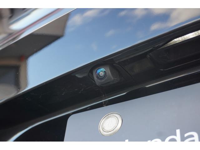 ヴェゼル ｅ：ＨＥＶＸ　当社レンタカーアップ・ＨｏｎｄａＳＥＮＳＩＮＧ・純正ナビ・ＨｏｎｄａＣＯＮＮＥＣＴ対応親水／ヒーテッドドアミラー＋熱線入りフロントウインドウ・両席シートヒーター（64枚目）