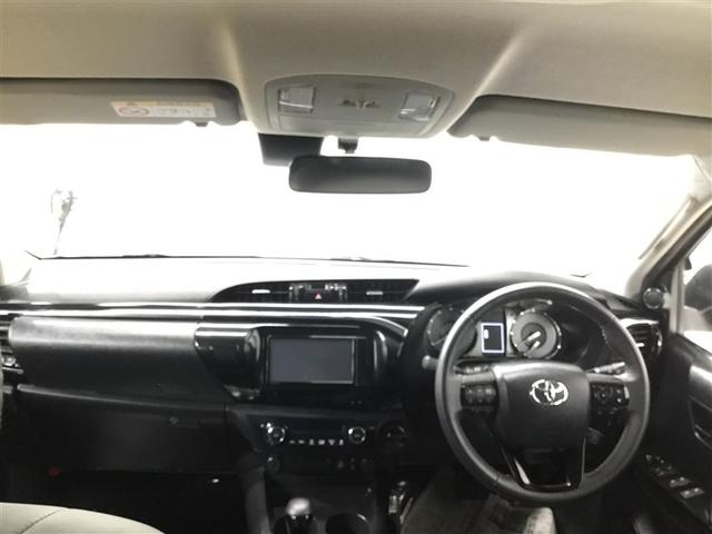 ハイラックス Ｚ　４ＷＤ　ディーゼル　荷台フード付き　純正ナビ　バックガイドモニター　レーダークルーズコントロール　リモコンエンジンスターター　スマートキー　ＥＴＣ車載器　マッドガード　レザー調シート（10枚目）