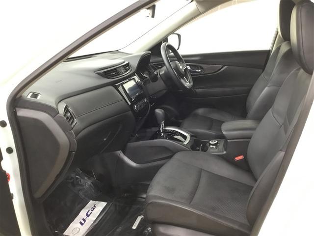 エクストレイル ２０Ｓ　４ＷＤ　社外ナビ　バックカメラ　リモコンエンジンスターター　ＥＴＣ車載器　アイドリングストップ　スマートキー　シート上下アジャスター（8枚目）