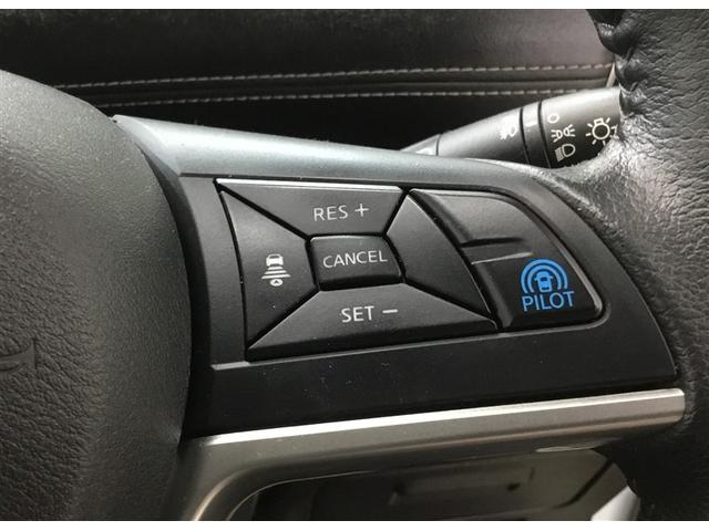 �y���[�_�[�N���[�Y�R���g���[���z�������H���𑖍s����ہA�O�̎ԗ��Ƃ̋��������ɕۂ��Ȃ���A�Z�b�g�������x���ێ��ł���@�\