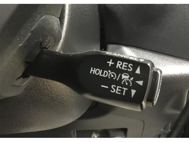 Ｃ－ＨＲ Ｓ－Ｔ　４ＷＤ　ワンオーナー　レーダークルーズコントロール　リモコンエンジンスターター　オートマチックハイビーム　スペアタイヤ　ＣＤチューナー　電動パーキングブレーキ　ＴＳＳ（23枚目）