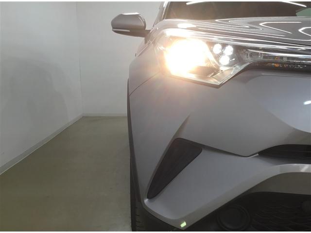 Ｃ－ＨＲ Ｓ－Ｔ　４ＷＤ　ワンオーナー　レーダークルーズコントロール　リモコンエンジンスターター　オートマチックハイビーム　スペアタイヤ　ＣＤチューナー　電動パーキングブレーキ　ＴＳＳ（33枚目）