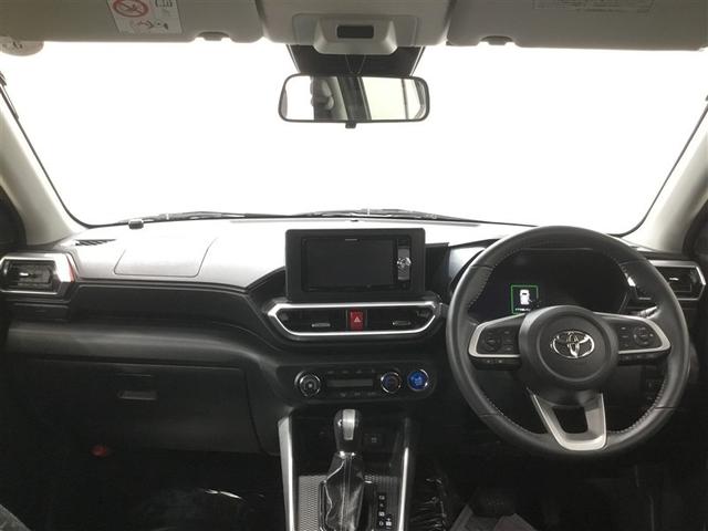 ライズ Ｚ　４ＷＤ　リモコンエンジンスターター　社外ナビ　バックカメラ　ＣＤＤＶＤ再生　夏タイヤ積込　ＬＥＤライト　レーダークルーズコントロール　シートヒーター　ＥＴＣ車載器　スマートアシスト　ＵＳＢポート（8枚目）