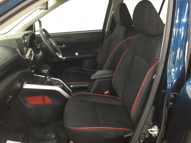 ライズ Ｚ　４ＷＤ　リモコンエンジンスターター　社外ナビ　バックカメラ　ＣＤＤＶＤ再生　夏タイヤ積込　ＬＥＤライト　レーダークルーズコントロール　シートヒーター　ＥＴＣ車載器　スマートアシスト　ＵＳＢポート（10枚目）