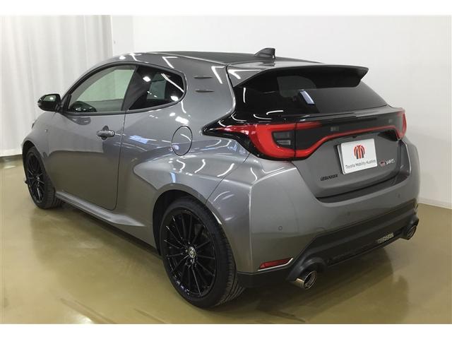 �����̃K���X�̓v���C�o�V�[�K���X�ɂȂ��Ă���A�X�^�C���Ɖ��K�������˔��������ł��I