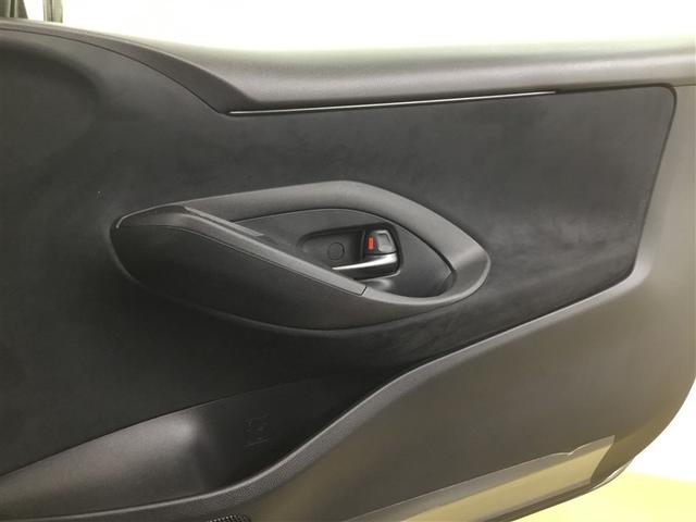 �V���v���ȃf�U�C���̃h�A�g�����ł�