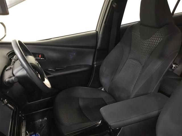 プリウス Ｓセーフティプラス　４ＷＤ　純正ナビ　バックガイドモニター　ドライブレコーダー　リモコンエンジンスターター　ＥＴＣ車載器　デジタルインナーミラー　ステアリングヒーター　ＬＥＤライト　サングラスホルダー　ＣＤＤＶＤ再生（10枚目）