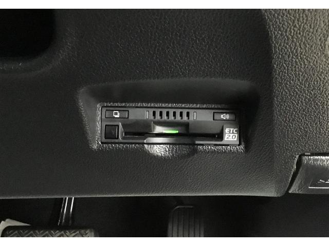 プリウス Ｓセーフティプラス　４ＷＤ　純正ナビ　バックガイドモニター　ドライブレコーダー　リモコンエンジンスターター　ＥＴＣ車載器　デジタルインナーミラー　ステアリングヒーター　ＬＥＤライト　サングラスホルダー　ＣＤＤＶＤ再生（28枚目）