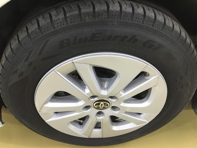 プリウス Ｓセーフティプラス　４ＷＤ　純正ナビ　バックガイドモニター　ドライブレコーダー　リモコンエンジンスターター　ＥＴＣ車載器　デジタルインナーミラー　ステアリングヒーター　ＬＥＤライト　サングラスホルダー　ＣＤＤＶＤ再生（37枚目）