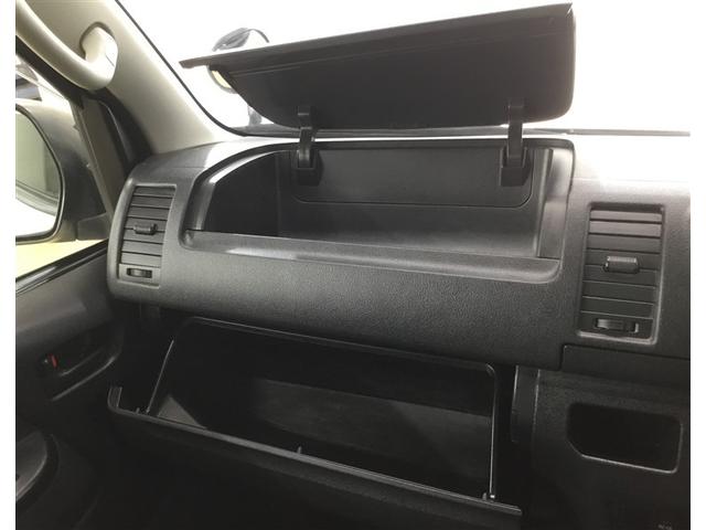 ハイエースバン DX 4WD 4枚ドア ディーゼル 6人乗り 純正ナビ バックカメラ 夏タイヤ積込 キーレスエントリー LEDライト トヨタセーフティセンス オートマチックハイビーム(22枚目)