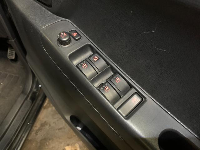 ムーヴコンテ Ｌ　リミテッド　４ＷＤ　８０３００ｋｍ　エンジンスターター　寒冷地仕様　禁煙車　冬タイヤ（12枚目）