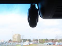 ���Τκݤ��軰�Ԥ��ܤǵҴ�Ū�ʾڵ򤬻Ĥ�ɥ饤�֥쥳�������դǤ��� 4