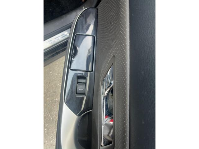 クラウン ２．５アスリートｉ－Ｆｏｕｒ　プレミアムエディション　ＨＩＤ　本革　２０インチ　ダウンサス　ハーフエアロ　マルチナビ　クルーズコントロール　ベンチレーション　イージークローザー　４ＷＤ　エンスタ（31枚目）