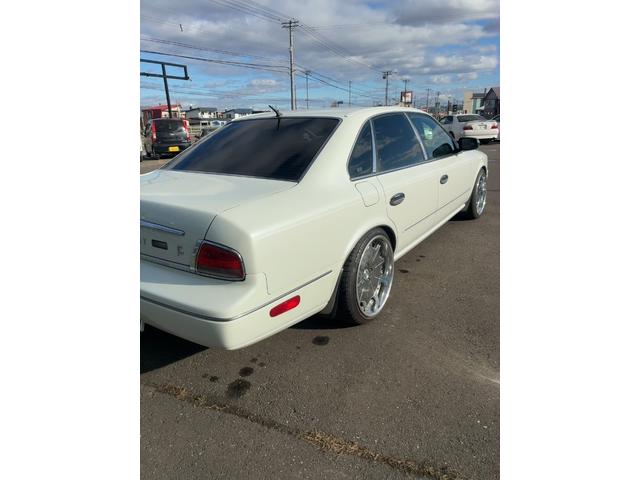 プレジデントＪＳ タイプＧ　社外サスコン　地デジナビ　１９インチ　冬タイヤ付き新品（6枚目）