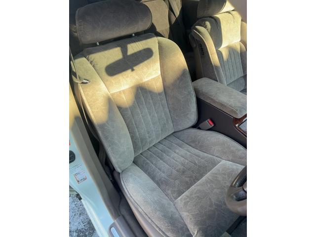 プレジデントＪＳ タイプＧ　社外サスコン　地デジナビ　１９インチ　冬タイヤ付き新品（19枚目）